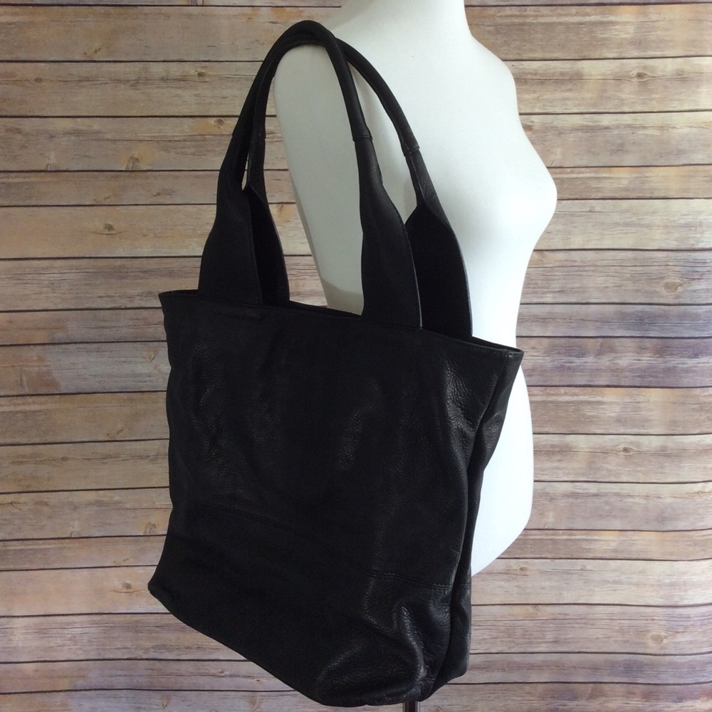 Leather Tote Bag Black NWT